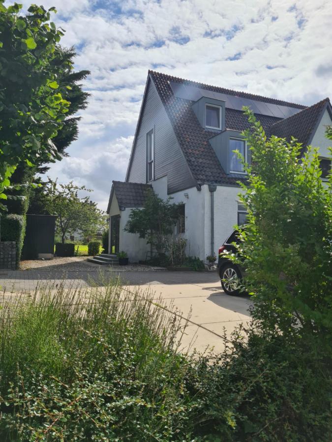 Bed and Breakfast De Gaanderij Barendrecht Exterior foto