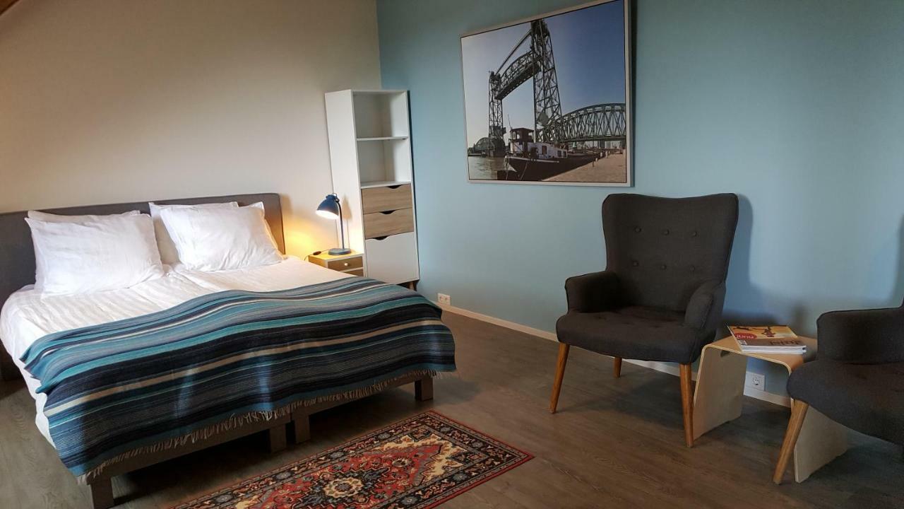 Bed and Breakfast De Gaanderij Barendrecht Exterior foto